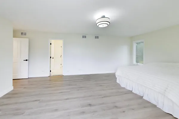 $1,290,000 | 8S510 Oxford Lane, Naperville, IL 60565