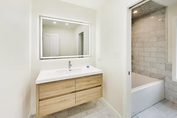 $1,290,000 | 8S510 Oxford Lane, Naperville, IL 60565