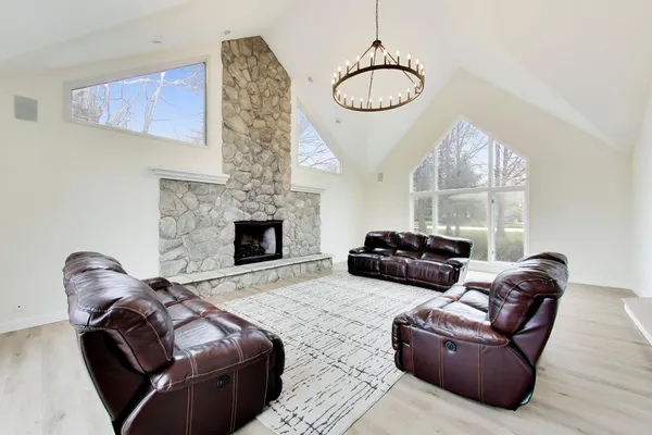 $1,290,000 | 8S510 Oxford Lane, Naperville, IL 60565