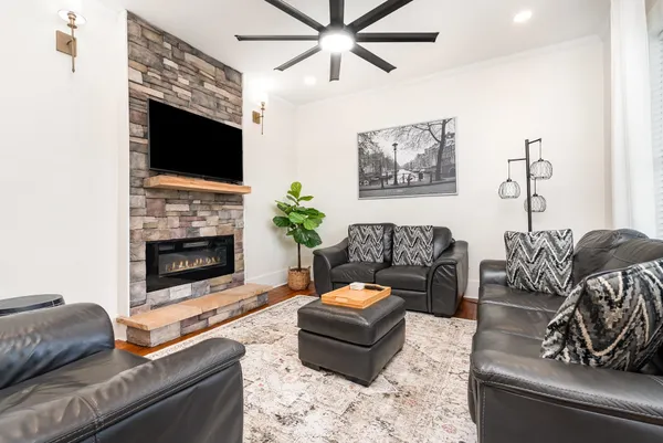 $319,900 | 334 South Howard Avenue, Landrum, SC 29356