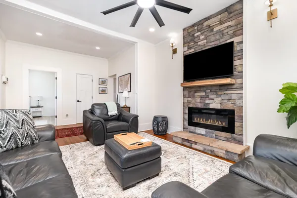 $319,900 | 334 South Howard Avenue, Landrum, SC 29356