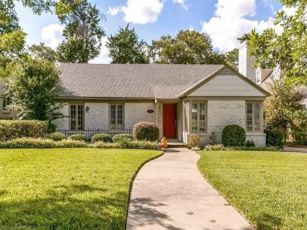 $3,100 | 1523 Oak Knoll Street, Dallas, TX 75208