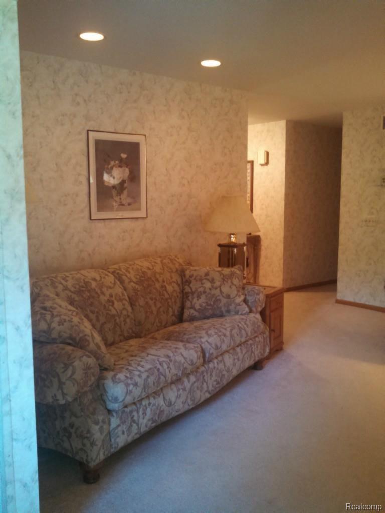 1763 Smith Road Lapeer, MI 48446 - Photo 9 of 25 8LivingRoom.jpg