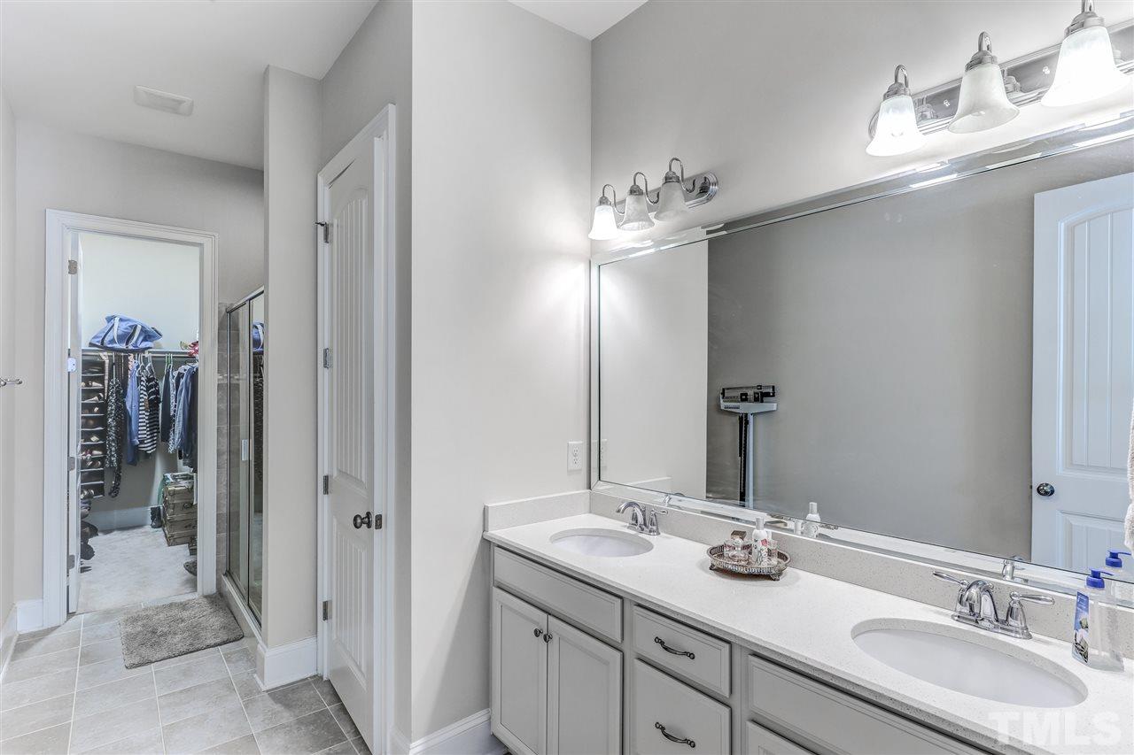 629 Fallon Grove Way Raleigh, NC 27608 - Photo 15 of 26
