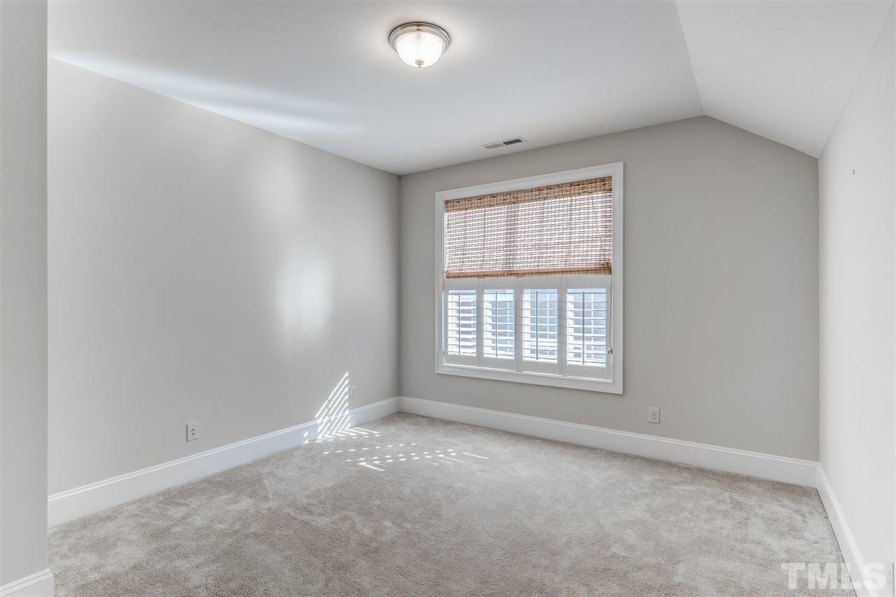 629 Fallon Grove Way Raleigh, NC 27608 - Photo 21 of 26