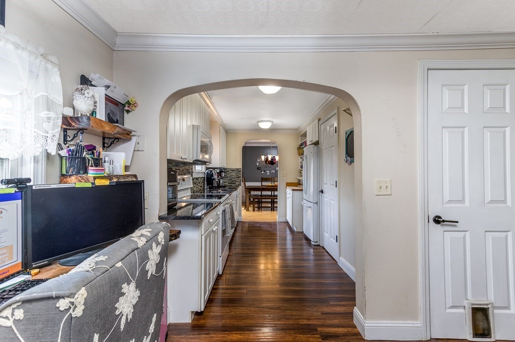 42 South Spencer Road Spencer, MA 01562 - Photo 6 of 33 Gallery Image 6