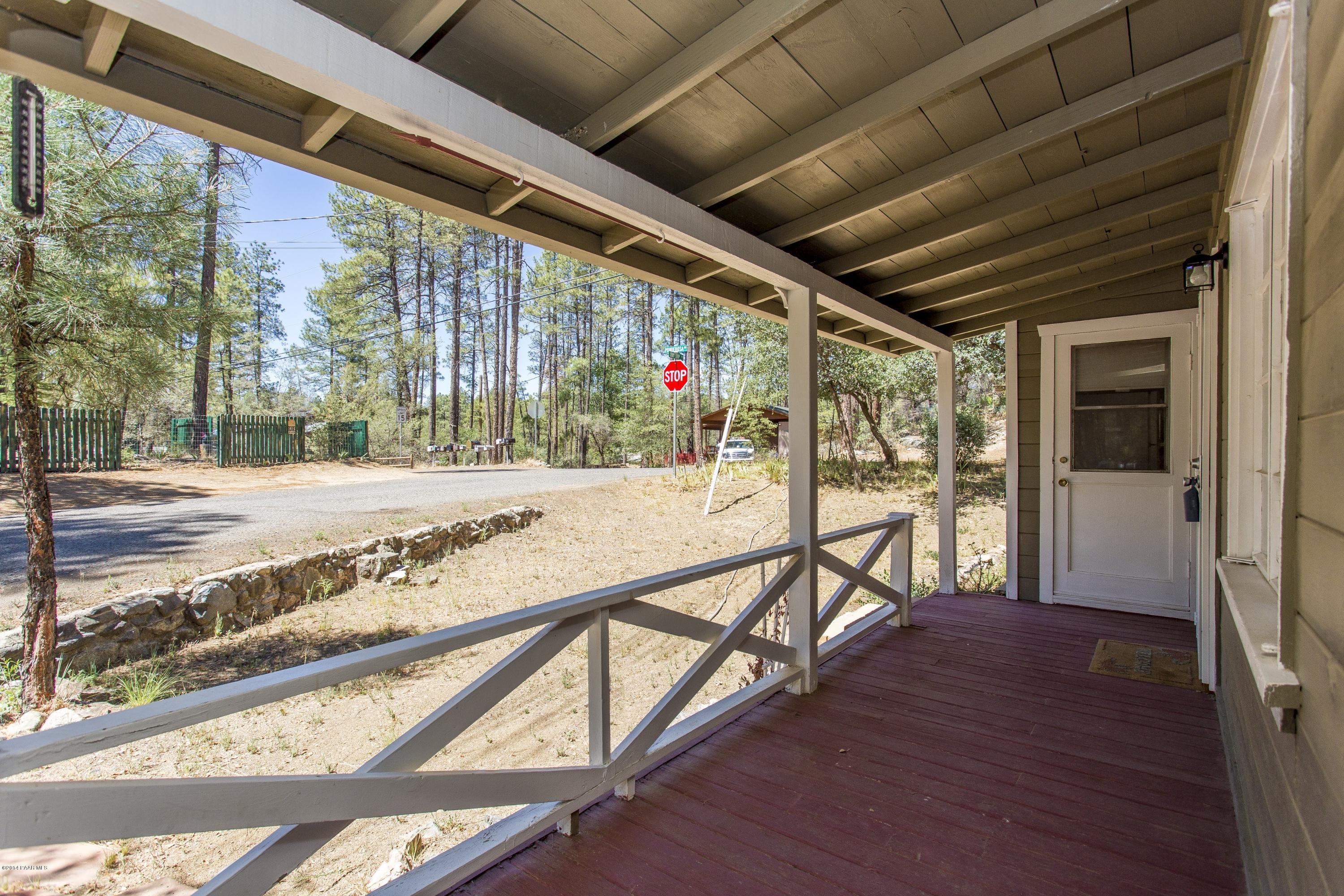 1428 West Libby Road Prescott, AZ 86303 - Photo 3 of 15 003_Patio