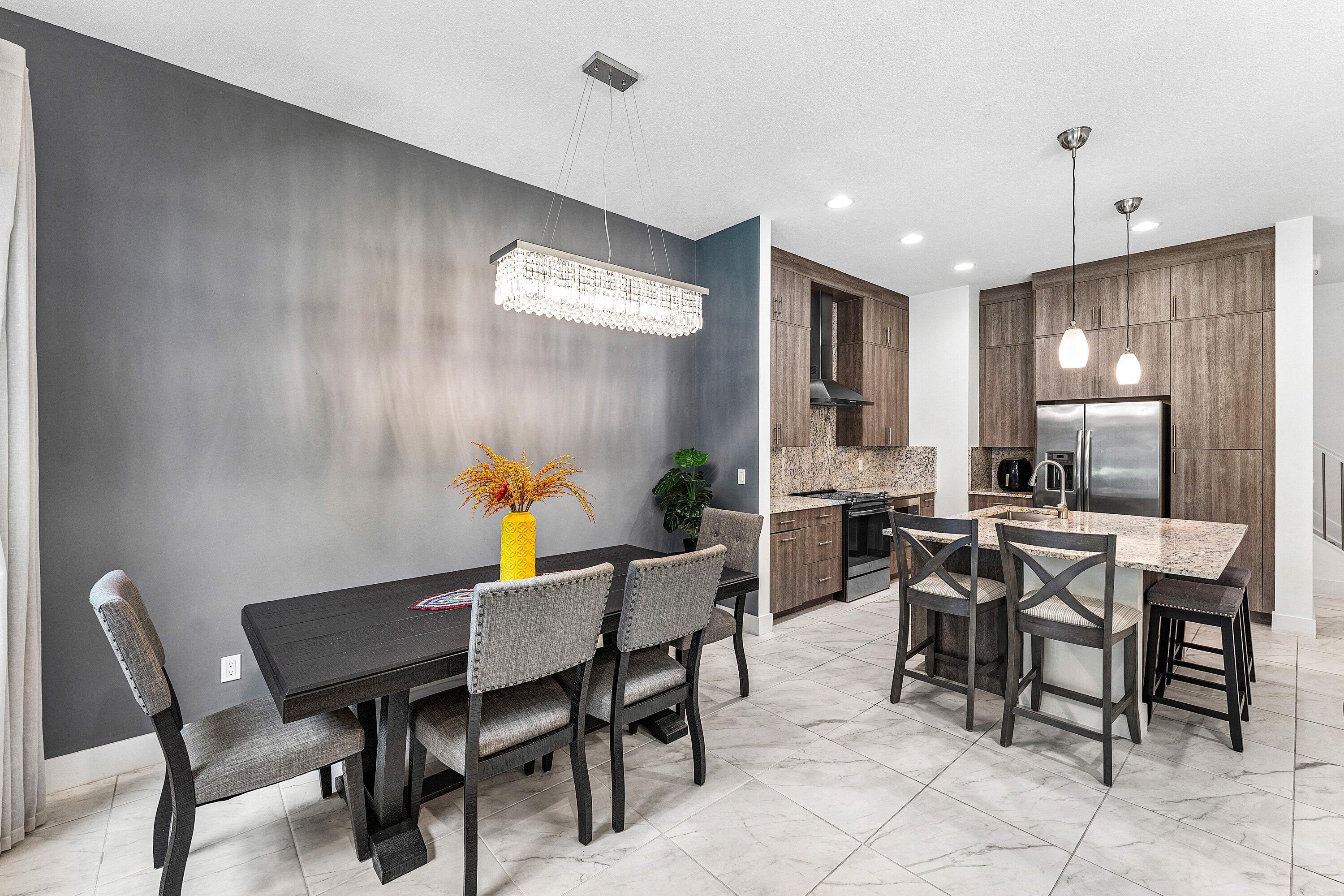 4821 Pointe Midtown Road Palm Beach Gardens, FL 33418 - Photo 6 of 34 Open Kitchen & Dining Areas