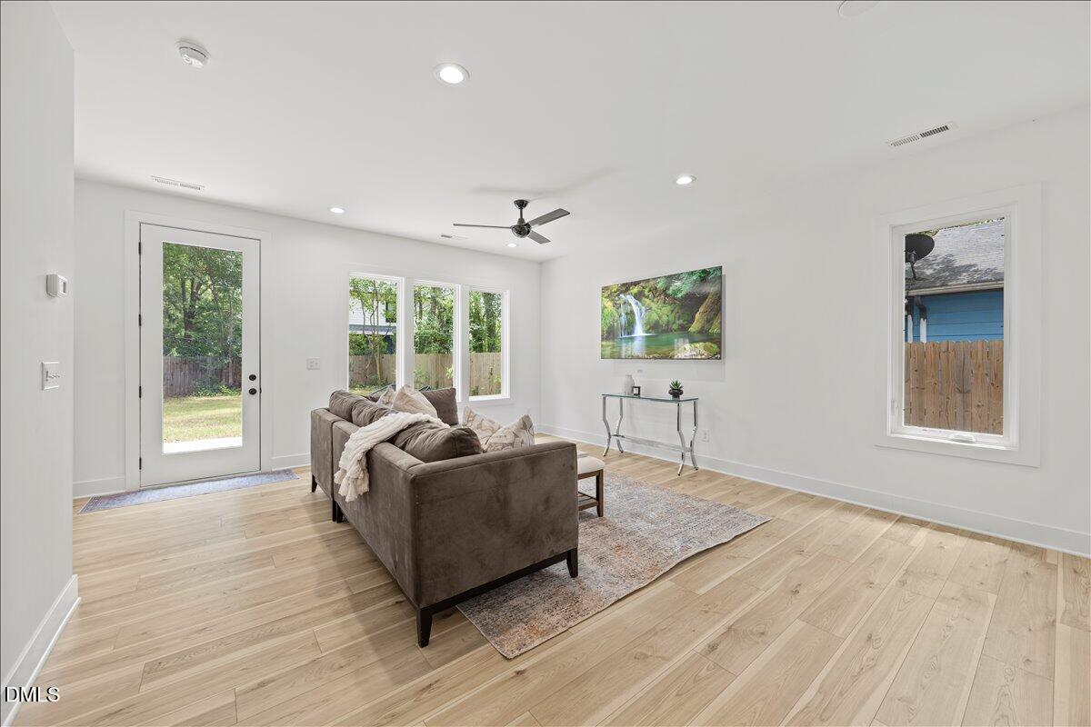 829 Cumberland Street Raleigh, NC 27610 - Photo 15 of 38 14-2A1A2922