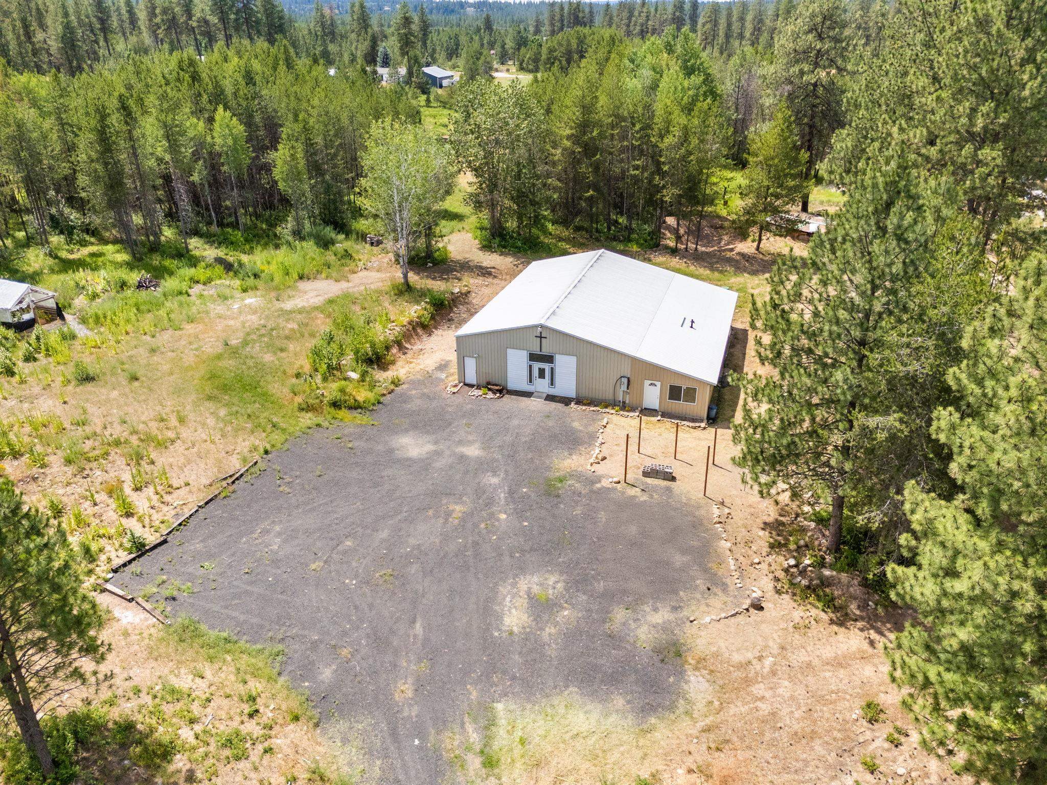 26811 North Yale Road Chattaroy, WA 99003 - Photo 4 of 30