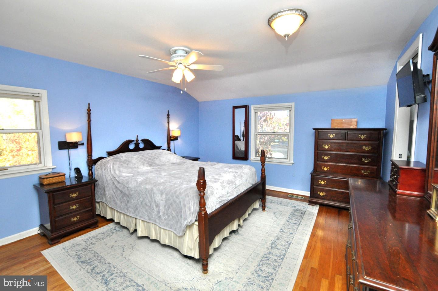 10 Blatherwick Drive Berlin, NJ 08009 - Photo 21 of 38 a bedroom with a bed and wooden floor
