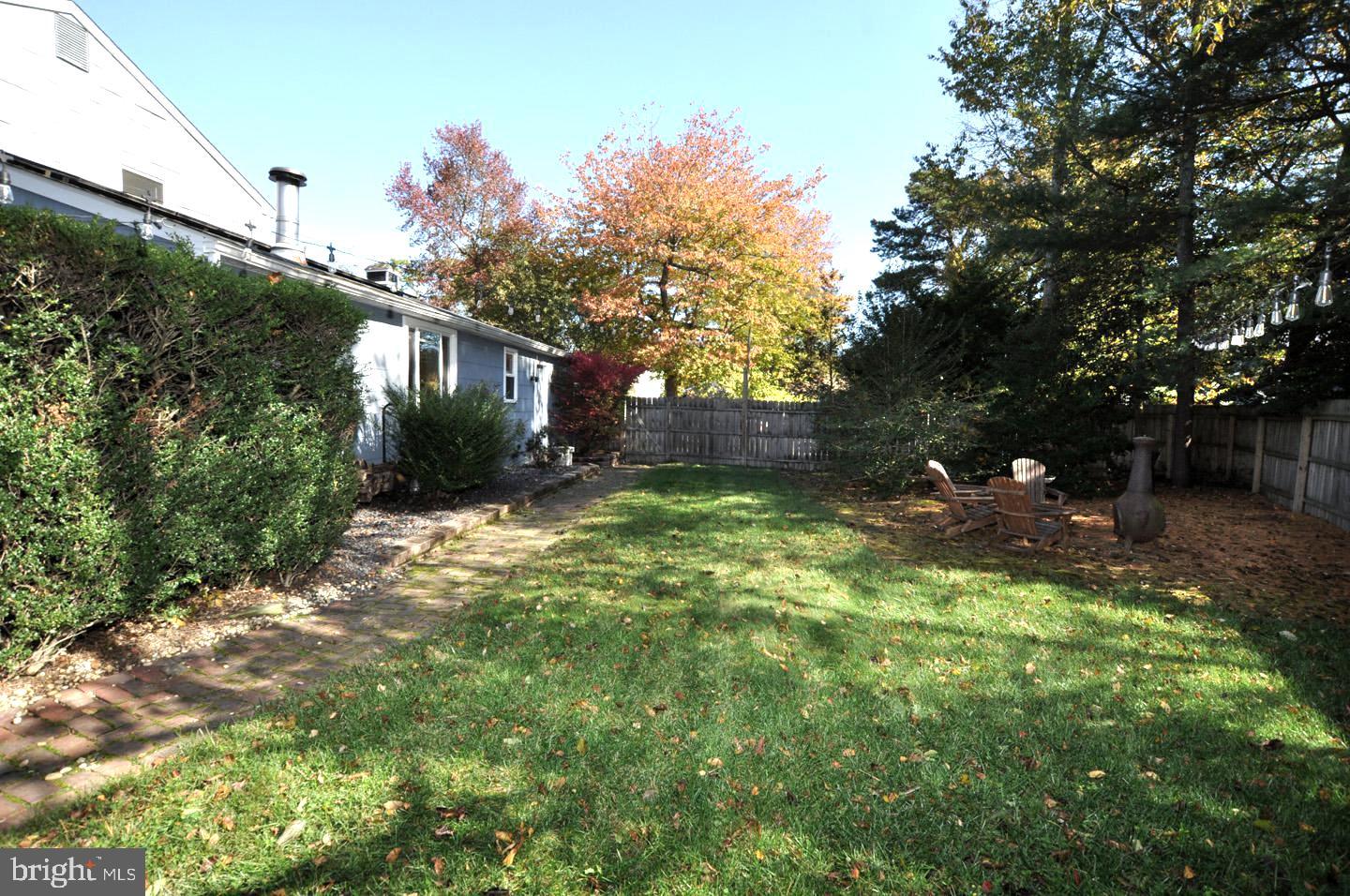 10 Blatherwick Drive Berlin, NJ 08009 - Photo 35 of 38 a view of a tree in front of a house