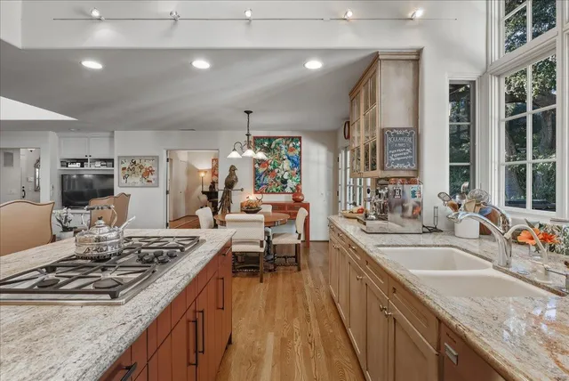 $5,990,000 | 2140 Veloz Drive, Montecito, CA 93108