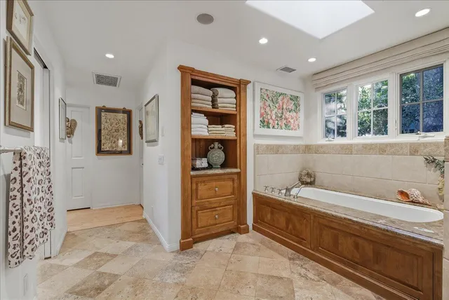 $5,990,000 | 2140 Veloz Drive, Montecito, CA 93108