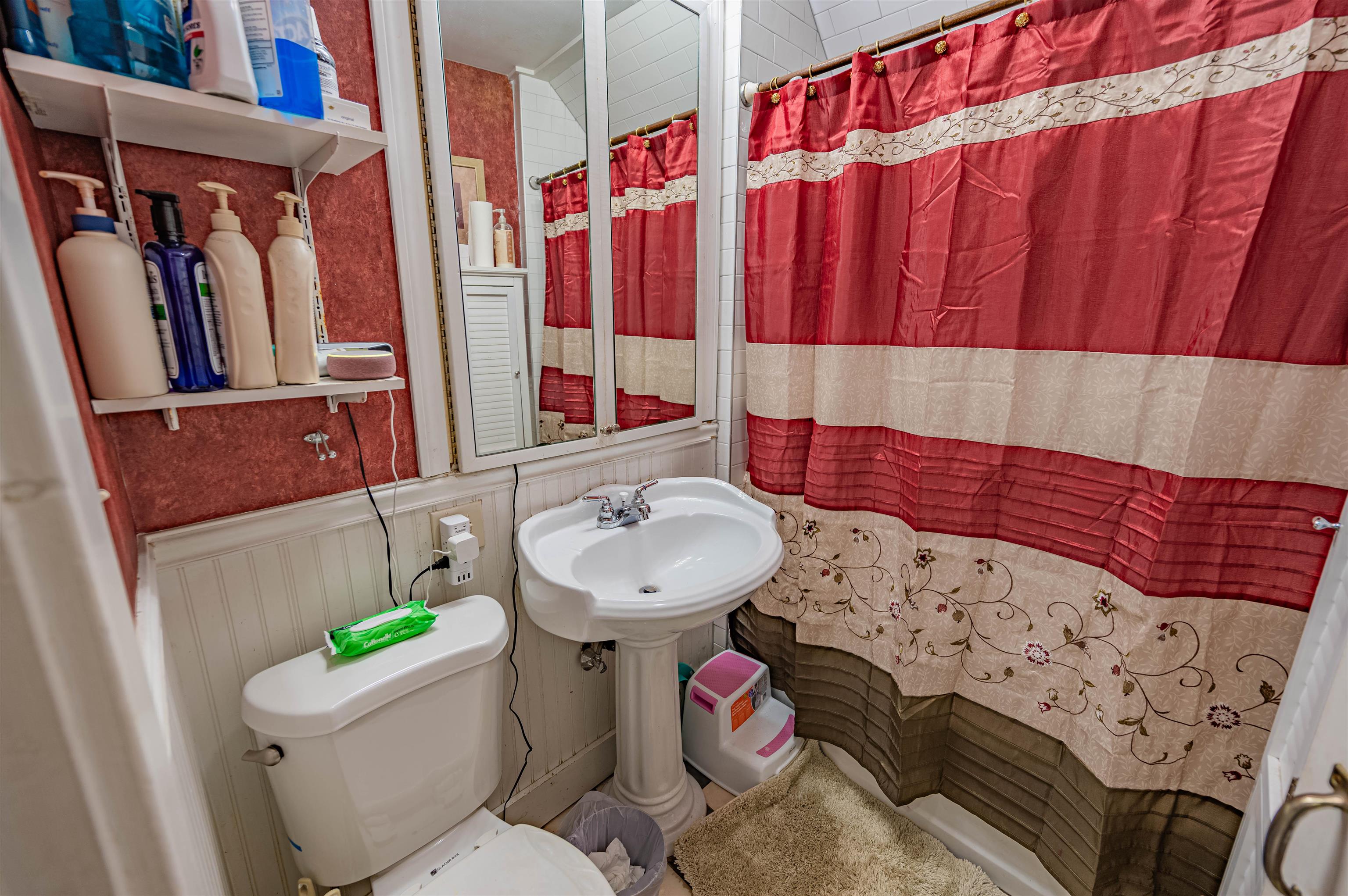 39 Warren Street Barre, VT 05641 - Photo 4 of 18 Gallery Image 4