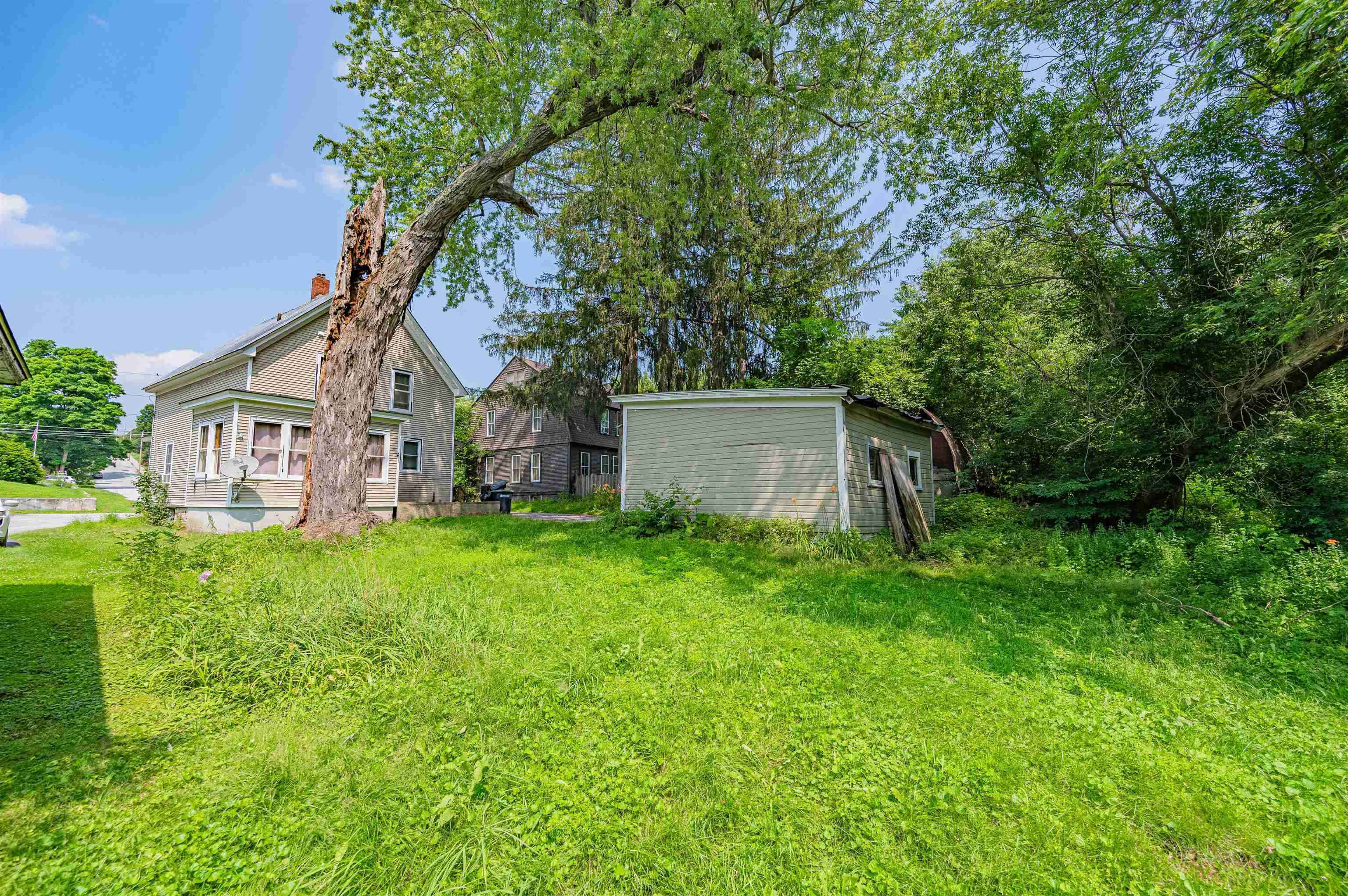 39 Warren Street Barre, VT 05641 - Photo 8 of 18 Gallery Image 8