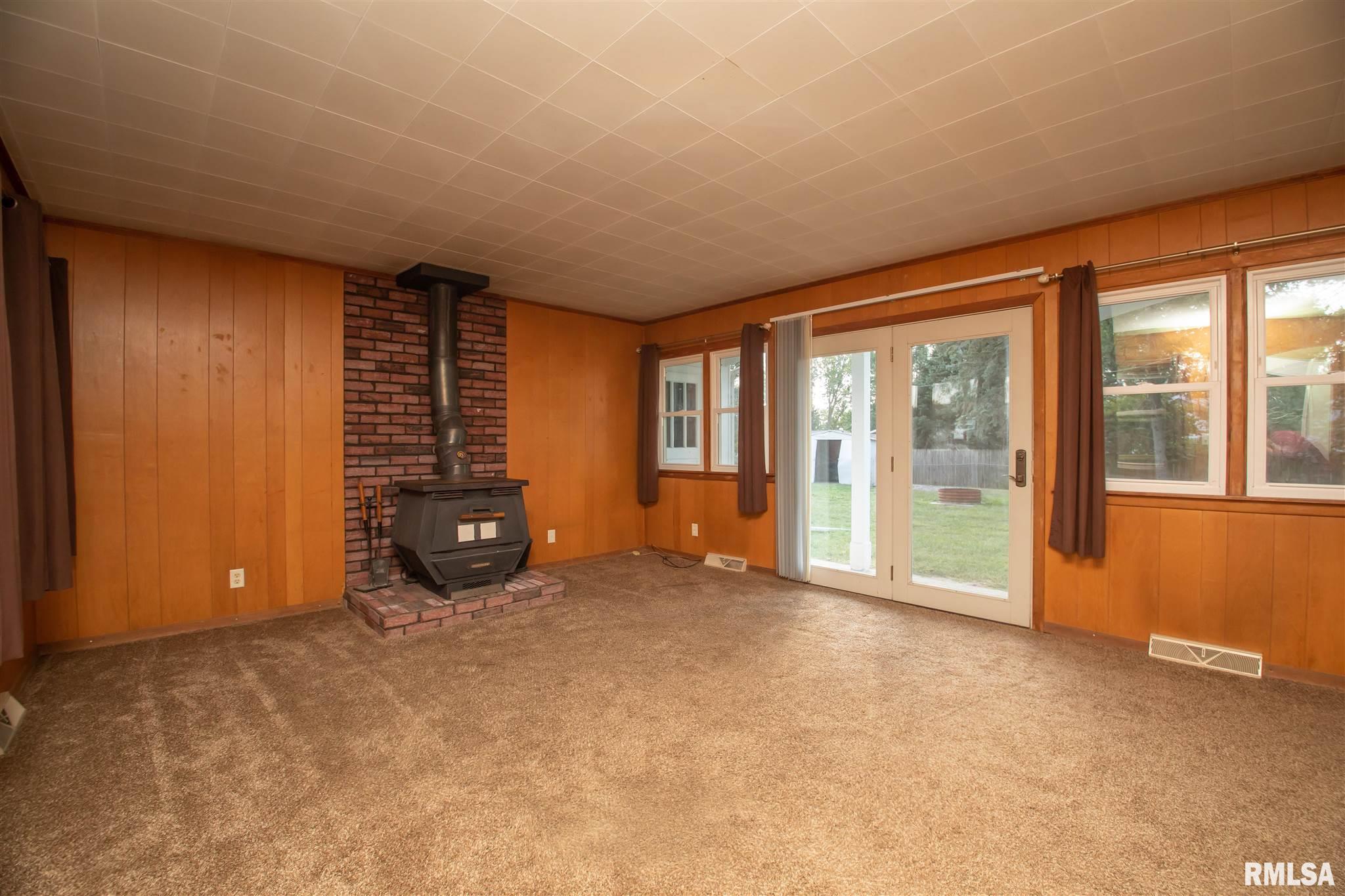 505 3rd Street Colona, IL 61241 - Photo 11 of 18 Gallery Image 11