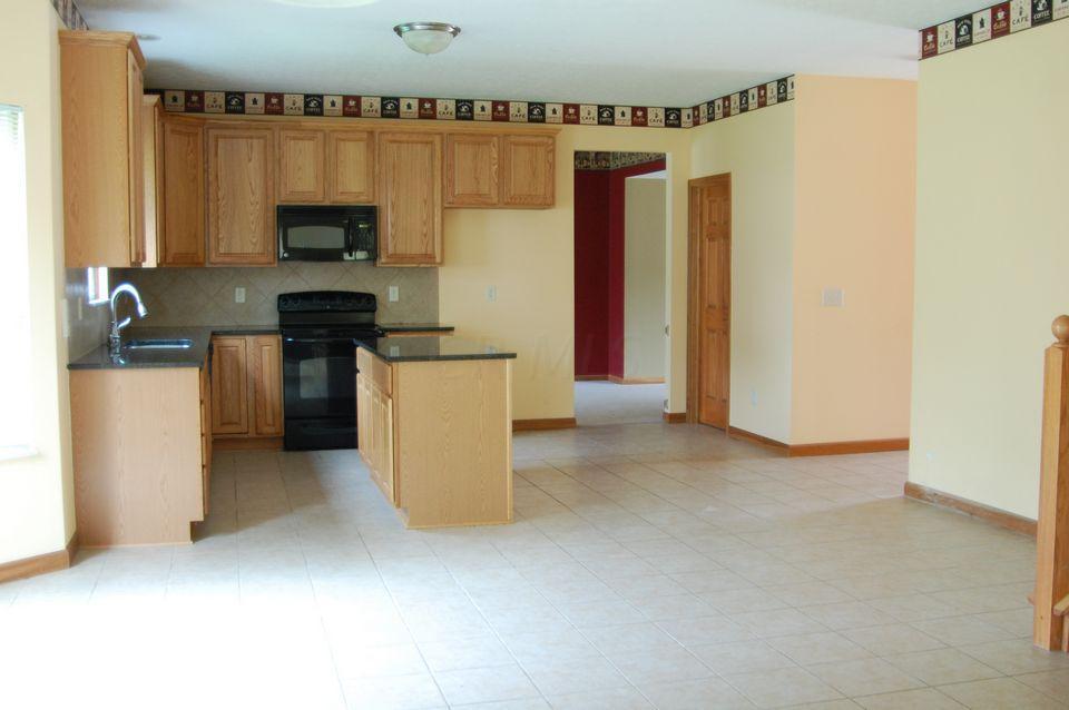 8140 Rodebaugh Road Reynoldsburg, OH 43068 - Photo 12 of 38 Gallery Image 12