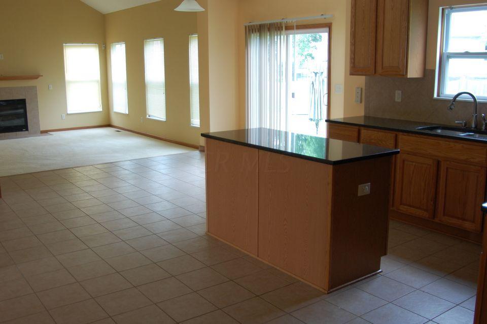 8140 Rodebaugh Road Reynoldsburg, OH 43068 - Photo 10 of 38 Gallery Image 10