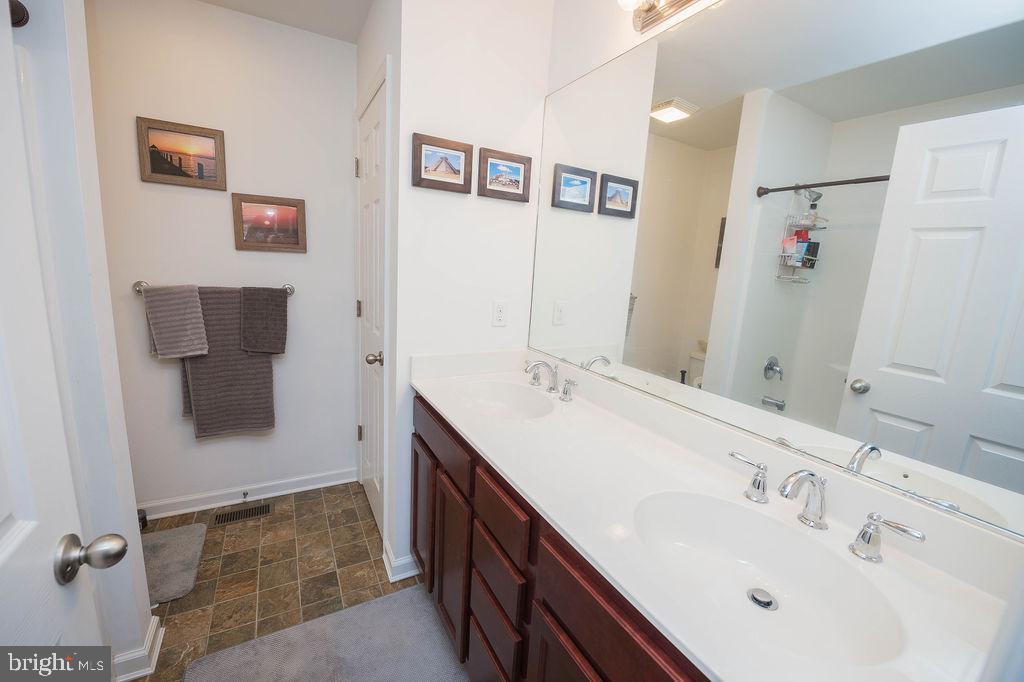 9423 Amber Ridge Drive Delmar, MD 21875 - Photo 38 of 56