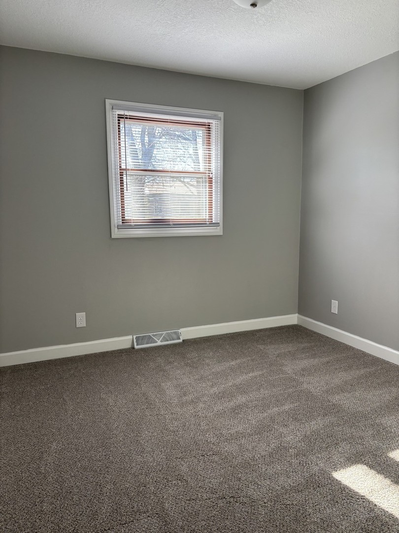 920 North Drive Rantoul, IL 61866 - Photo 13 of 18