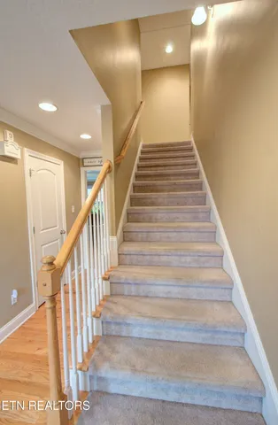 $669,500 | 3345 Whispering Oaks Drive, Knoxville, TN 37938