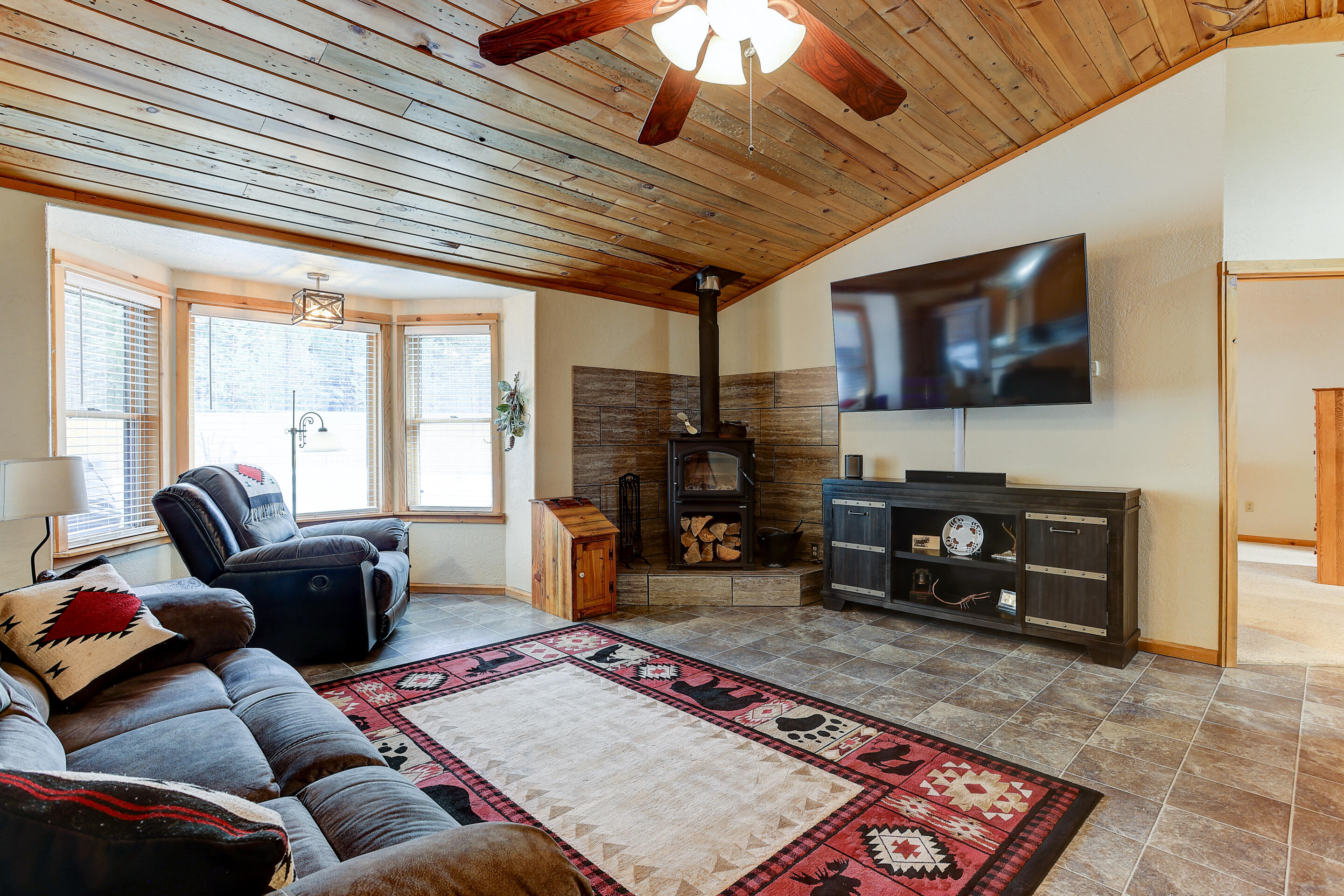 51508 Birch Road La Pine, OR 97739 - Photo 5 of 50 51507 Birch Road-19