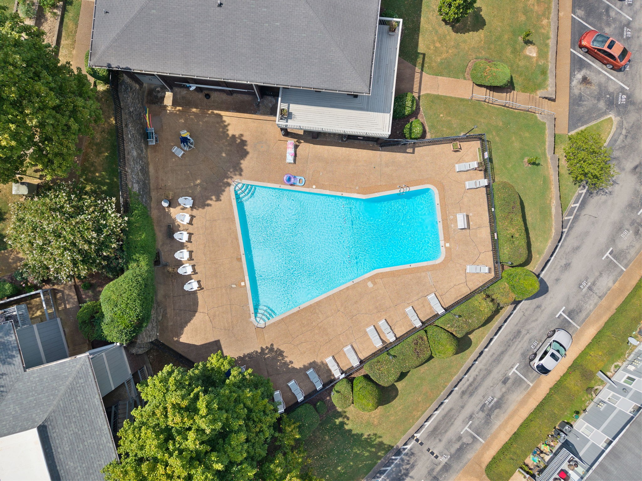 21 Vaughns Gap Road Nashville, TN 37205 - Photo 24 of 27