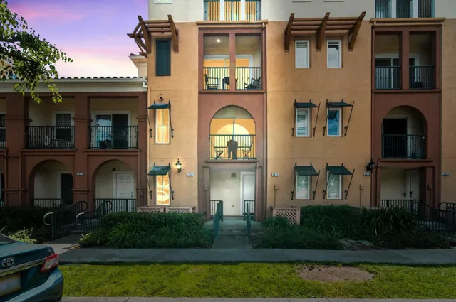 $949,000 | 2067 Sonador Commons, San Jose, CA 95128