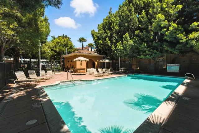 $949,000 | 2067 Sonador Commons, San Jose, CA 95128