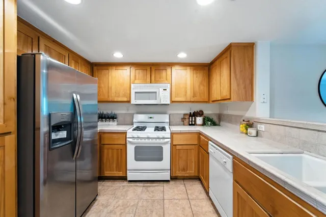 $949,000 | 2067 Sonador Commons, San Jose, CA 95128