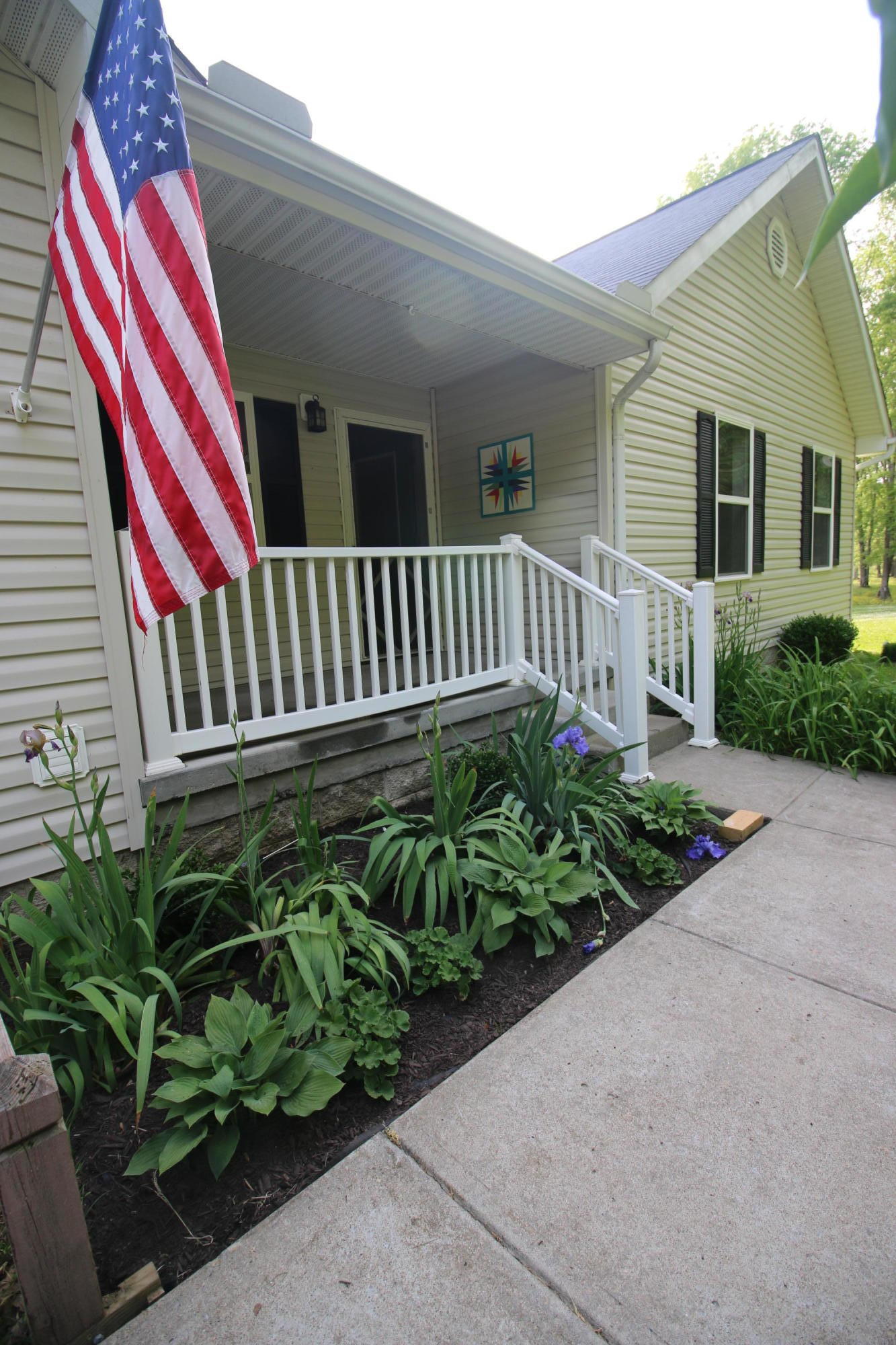 4655 Bullfork Road Morehead, KY 40351 - Photo 20 of 20 Landscaping