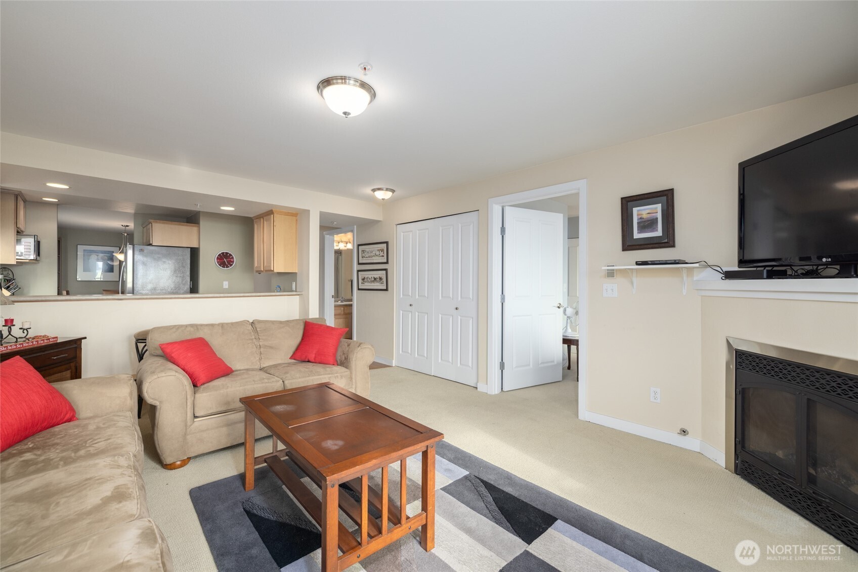 8075 Harborview Road, Unit 206 Birch Bay, WA 98230 - Photo 20 of 40