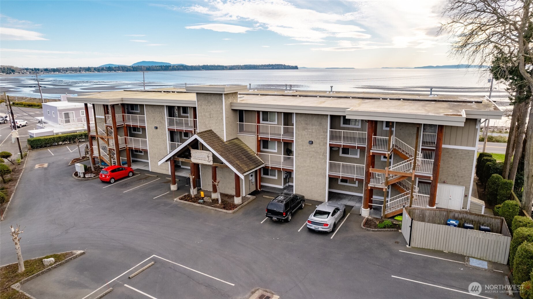 8075 Harborview Road, Unit 206 Birch Bay, WA 98230 - Photo 31 of 40