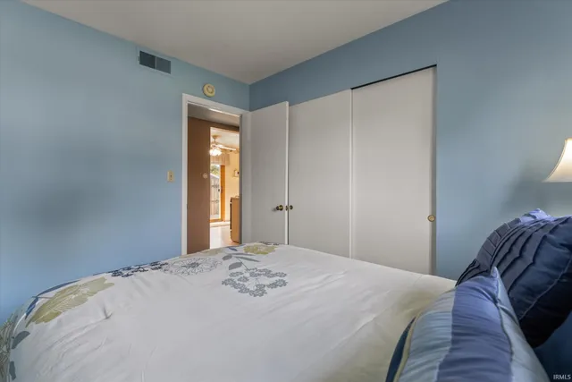 $160,000 | 223 Delorenzi Avenue South, Mishawaka, IN 46544