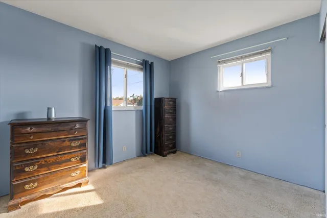 $160,000 | 223 Delorenzi Avenue South, Mishawaka, IN 46544