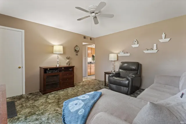 $160,000 | 223 Delorenzi Avenue South, Mishawaka, IN 46544