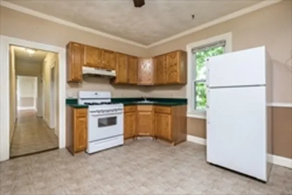$3,100 | 3516 Washington Street, Unit 2, Boston, MA 02130