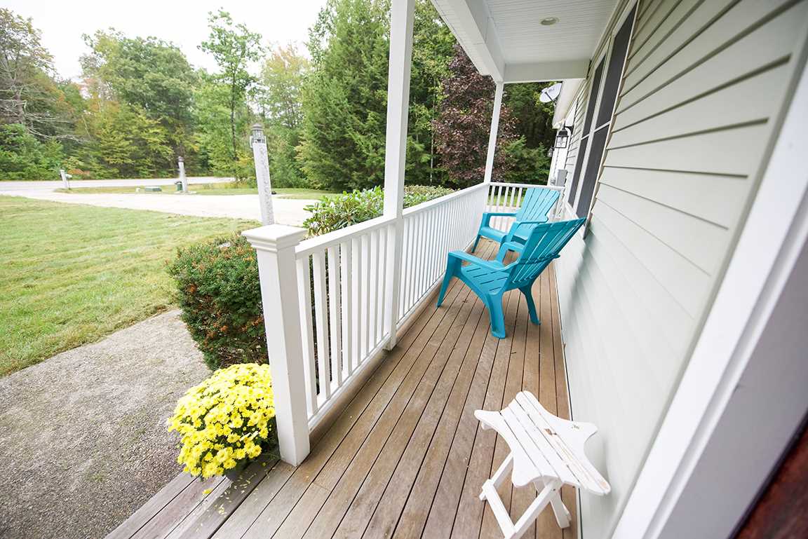 42 McIntosh Road Danville, NH 03819 - Photo 2 of 40