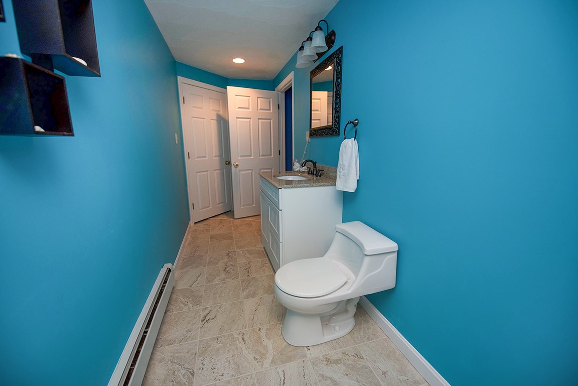42 McIntosh Road Danville, NH 03819 - Photo 29 of 40