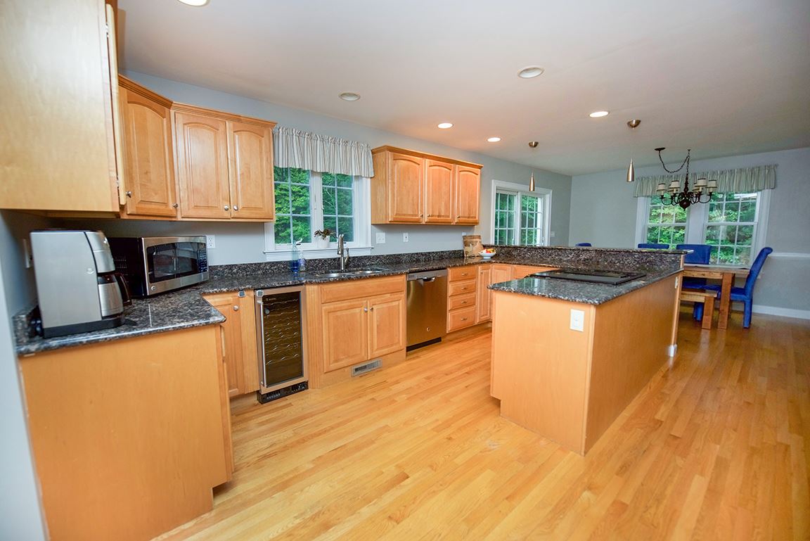 42 McIntosh Road Danville, NH 03819 - Photo 4 of 40