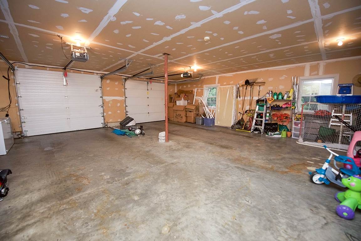 42 McIntosh Road Danville, NH 03819 - Photo 37 of 40
