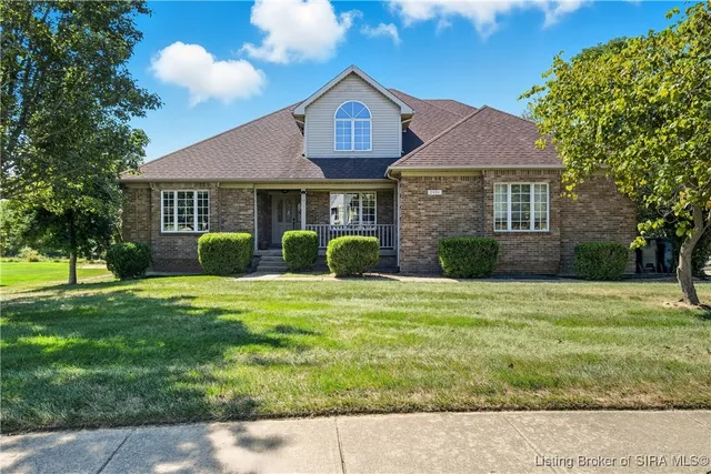 $529,900 | 2404 Plum Woods Drive, Sellersburg, IN 47172