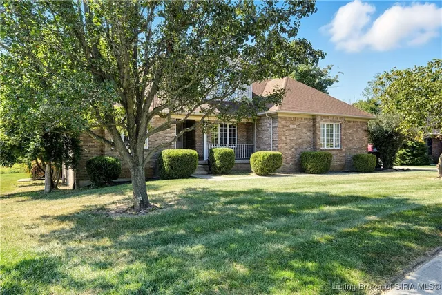 $529,900 | 2404 Plum Woods Drive, Sellersburg, IN 47172