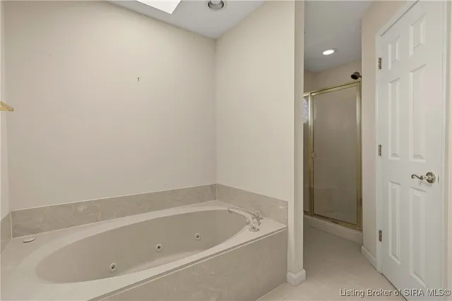 $529,900 | 2404 Plum Woods Drive, Sellersburg, IN 47172