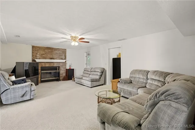 $529,900 | 2404 Plum Woods Drive, Sellersburg, IN 47172