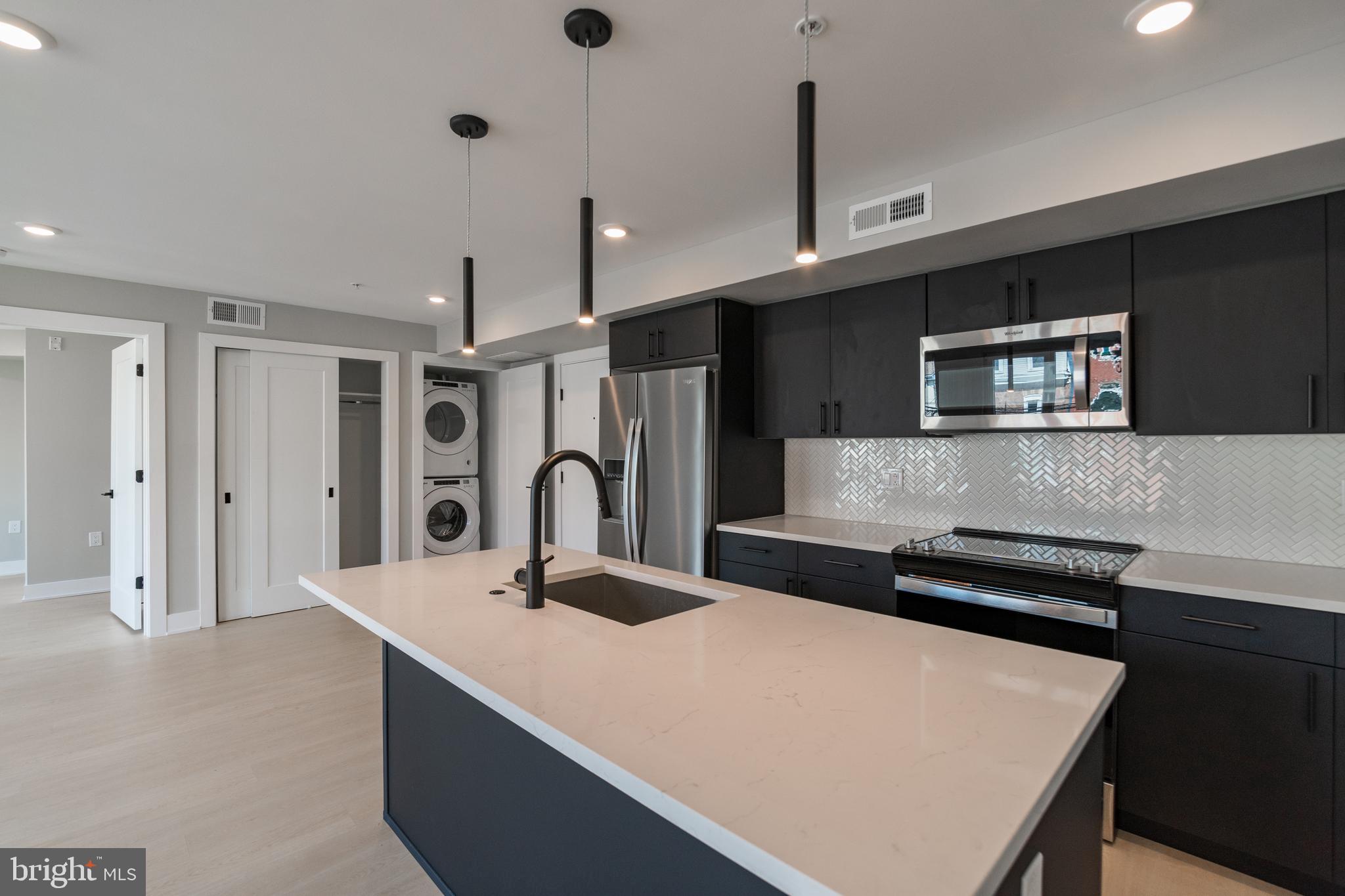 6604 Ridge Avenue, Unit 306 Philadelphia, PA 19128 - Photo 3 of 10