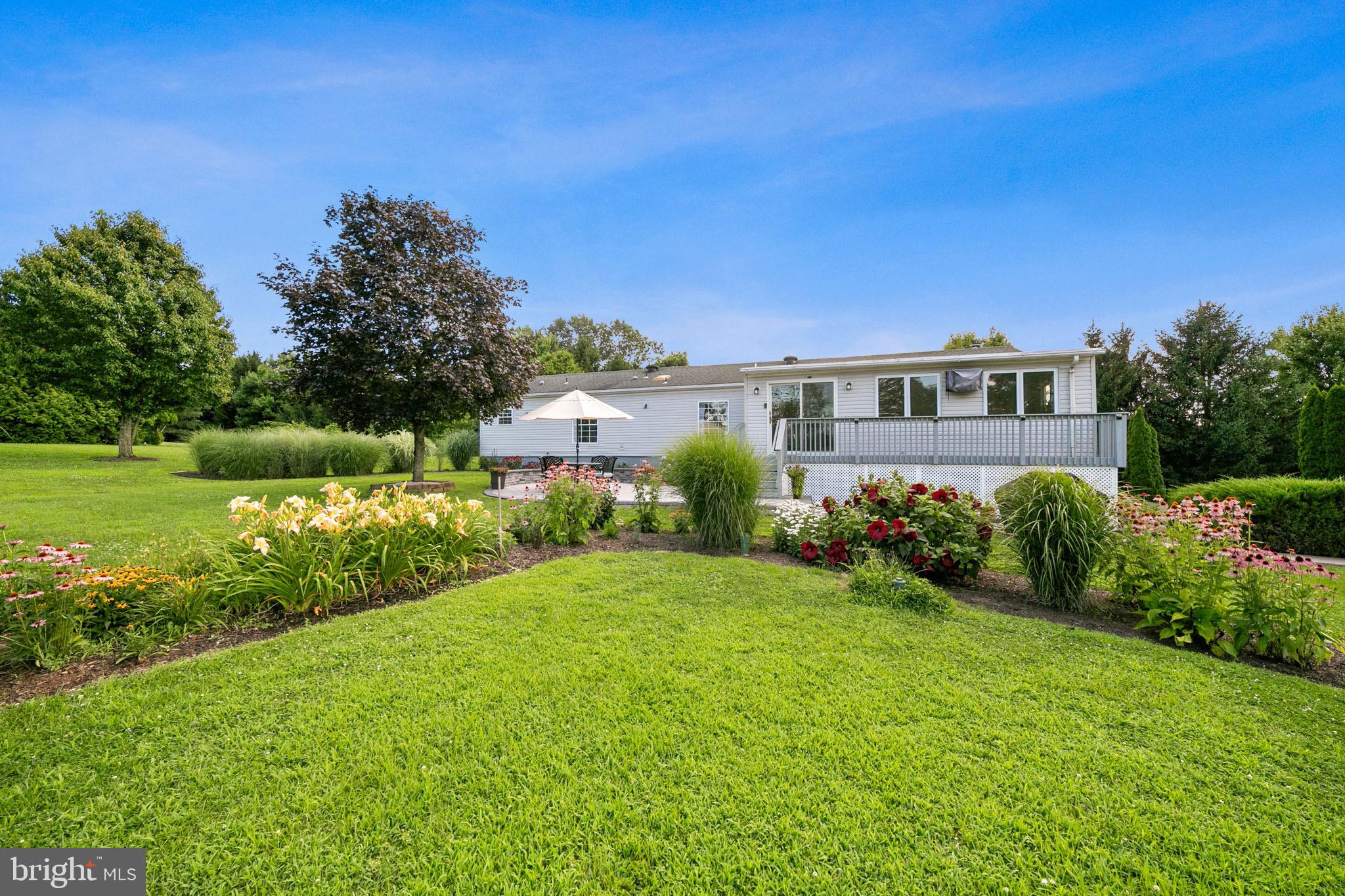 833 Callowhill Road Perkasie, PA 18944 - Photo 4 of 39