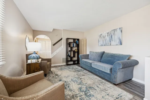 $549,900 | 5006 Bonnaside Drive, Hermitage, TN 37076