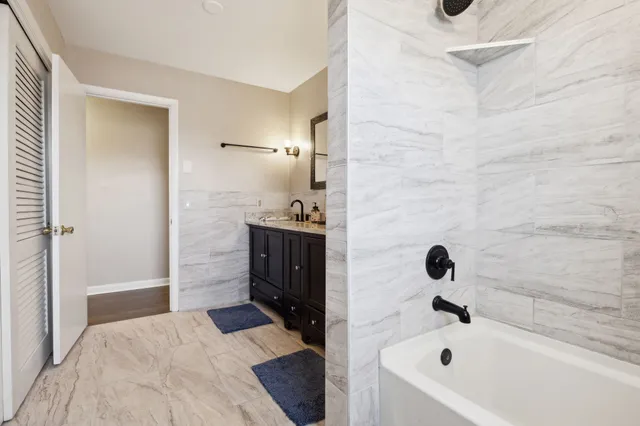 $549,900 | 5006 Bonnaside Drive, Hermitage, TN 37076